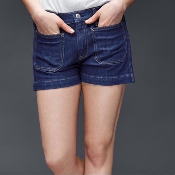 GAP patch pocket denim shorts 31 - Picture 1 of 9